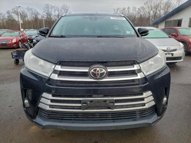 Toyota Highlander Se Image 9