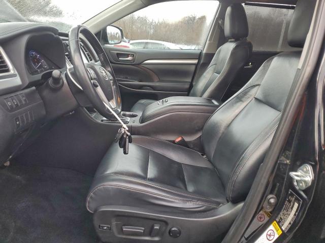 Toyota Highlander Se Image 3