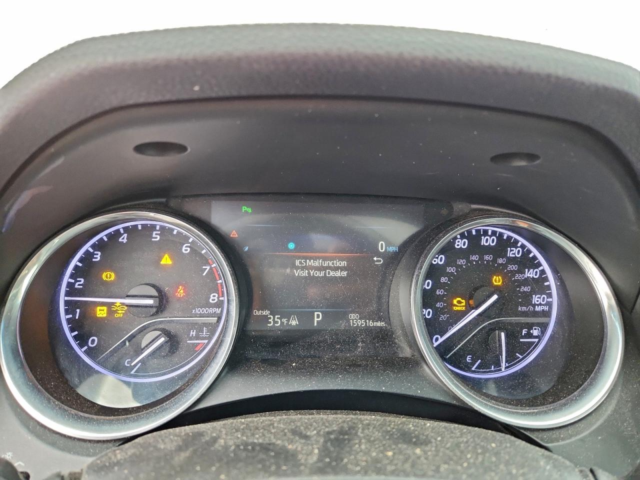 Toyota Camry L Image 3