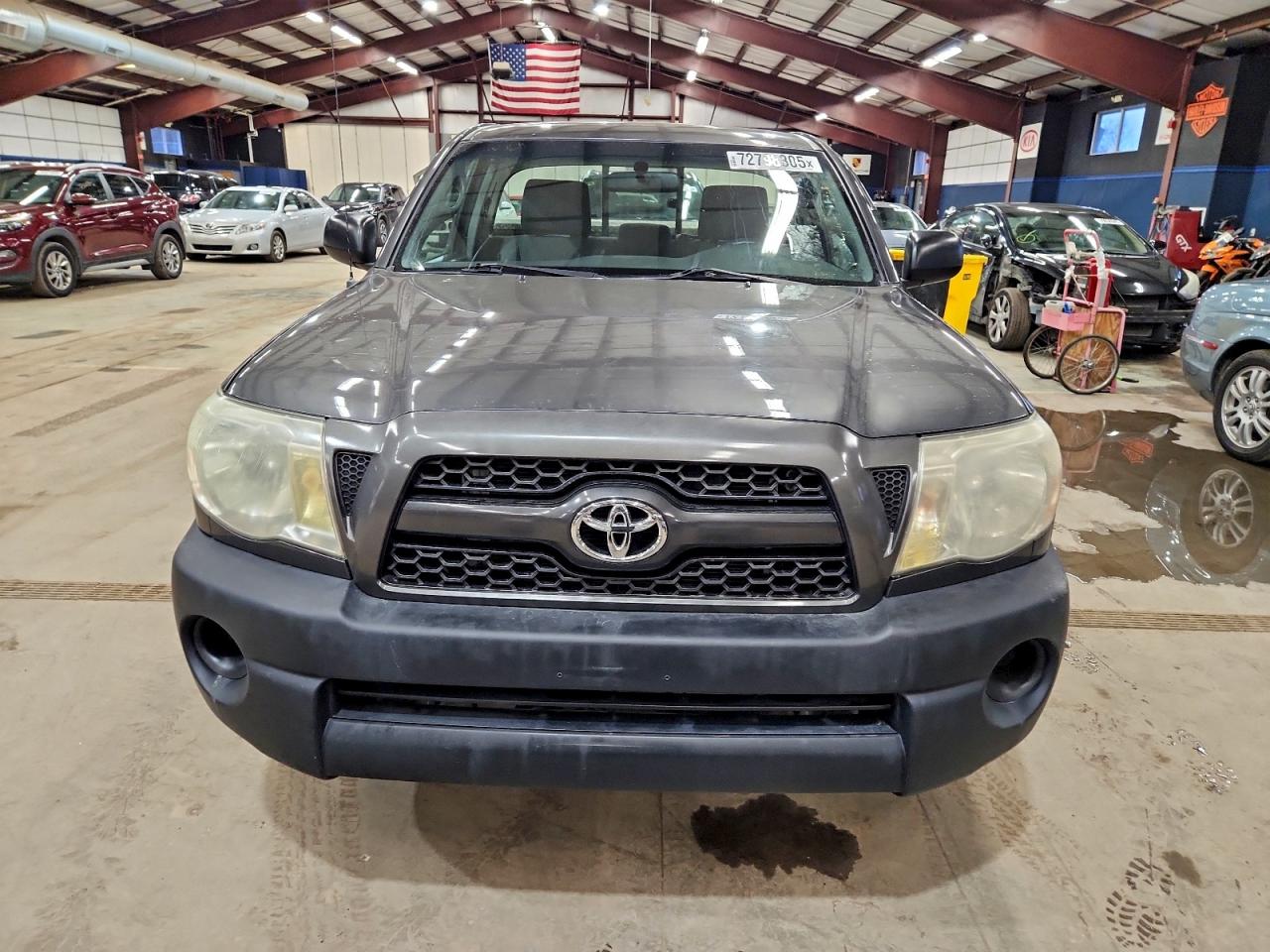 Toyota Tacoma Image 4
