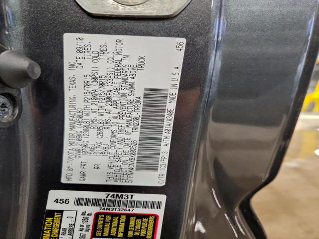 Toyota Tacoma Image 12